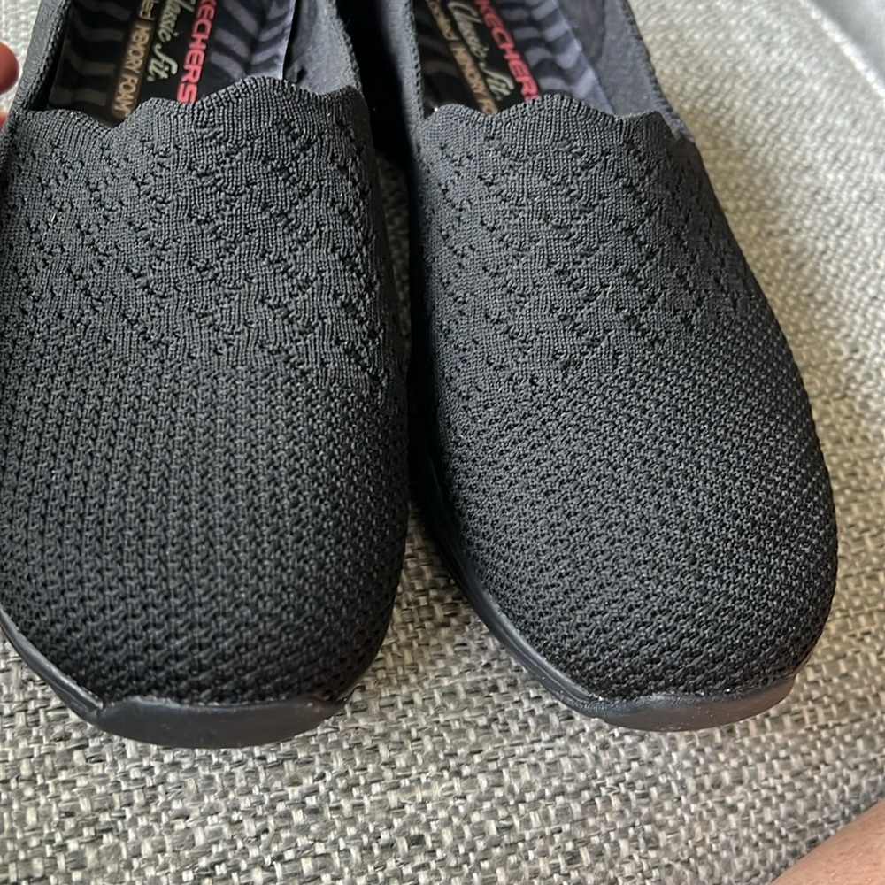 Skechers Women's Seager - Stat - Scalloped Collar, Knit Slip-on  Size 9 NWOT - Picture 8 of 9